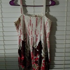 Super cute halter style top*MOVING SALE*